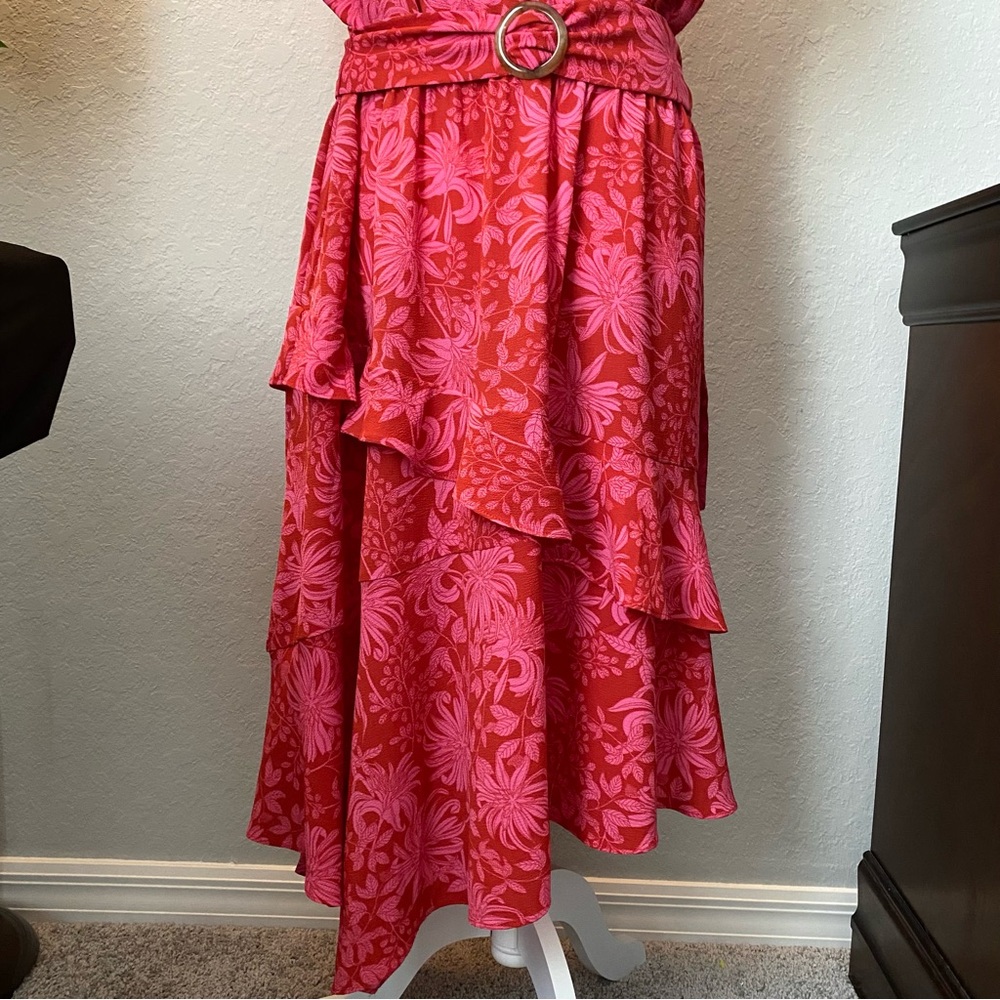 Sofia by Sofia Vergara Asymmetrical Pink Floral ruffle short sleeve dress - Picture 2 of 11